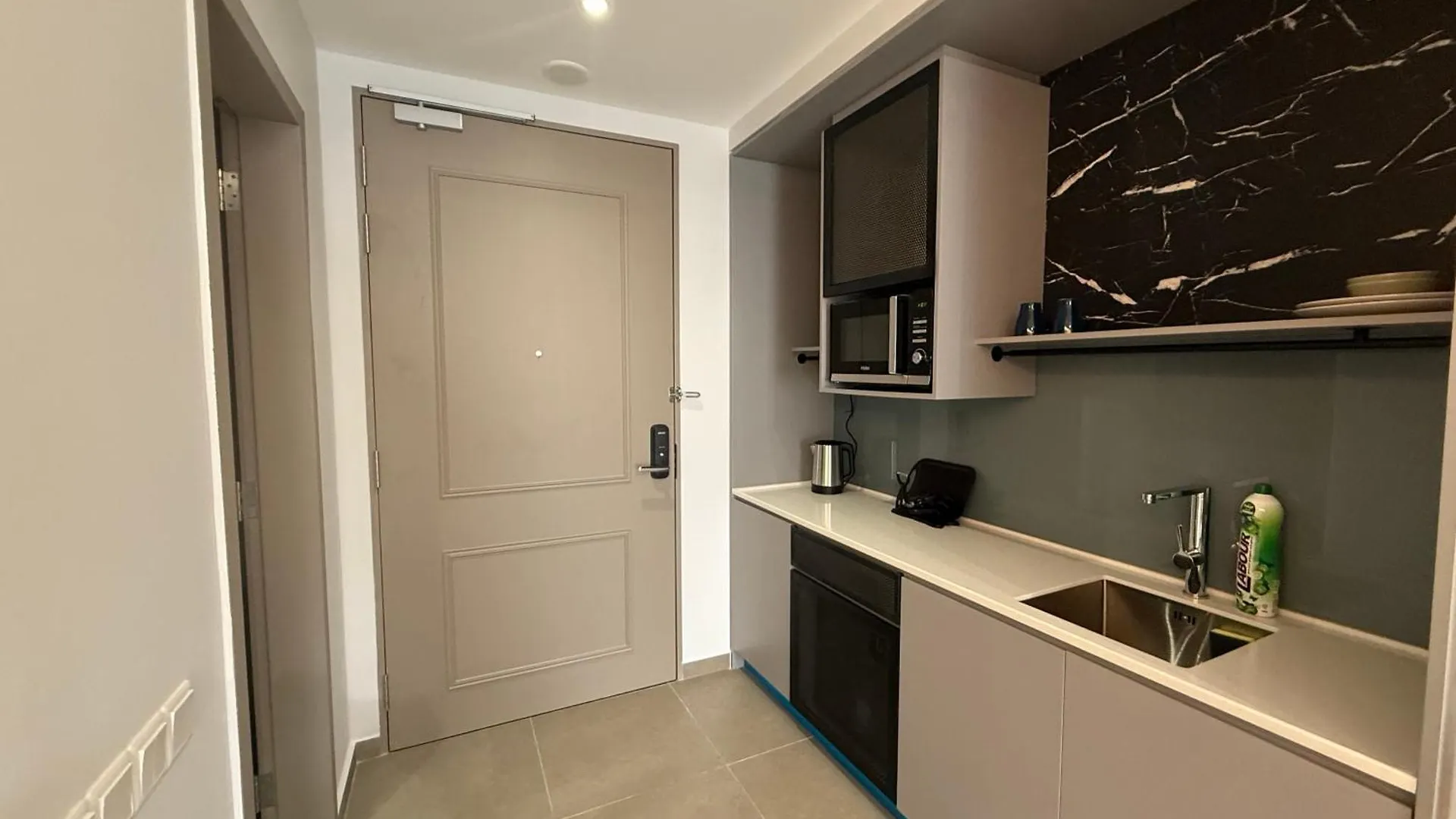 One Utama 3Km Away Lovely Studio Petaling Jaya Malaysia