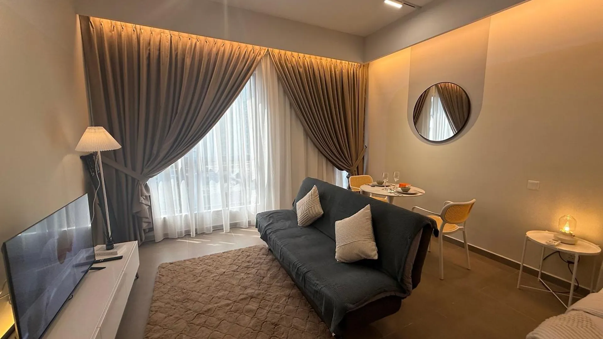 One Utama 3Km Away Lovely Studio Petaling Jaya