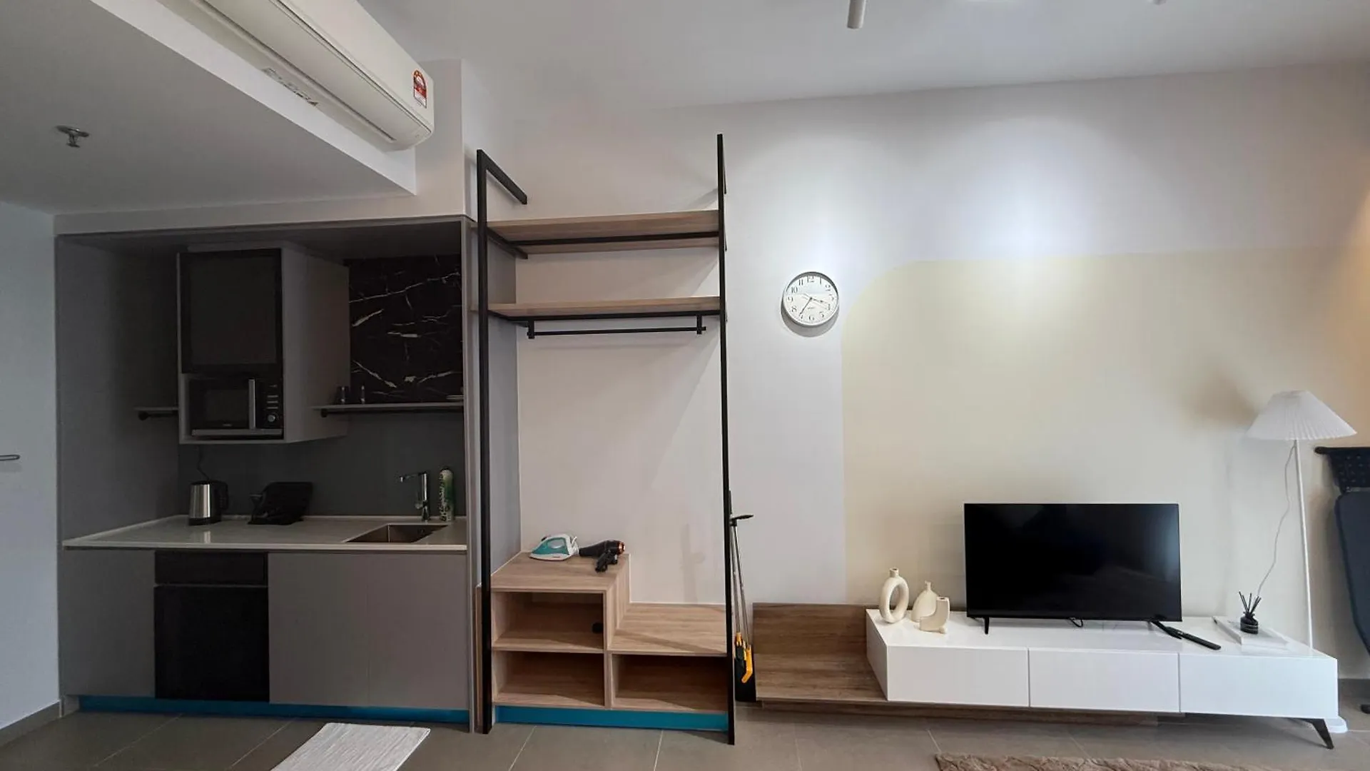 Apartment One Utama 3Km Away Lovely Studio Petaling Jaya Malaysia